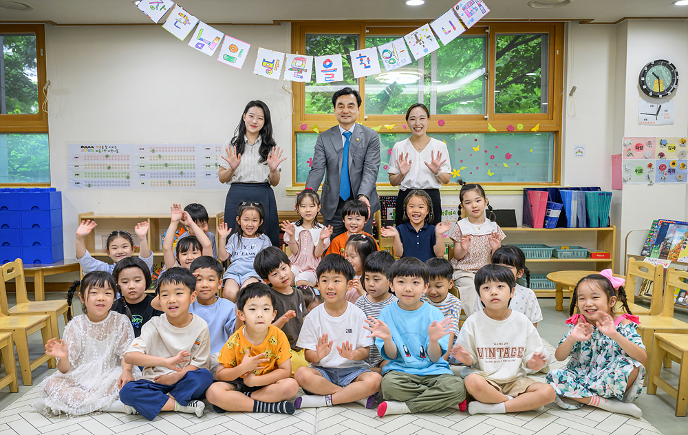 20260528 2)국방부청사 어린이집 방문9.jpg 첨부 이미지
