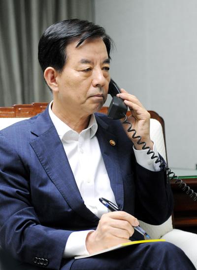 Minister of National Defense Han Min-koo